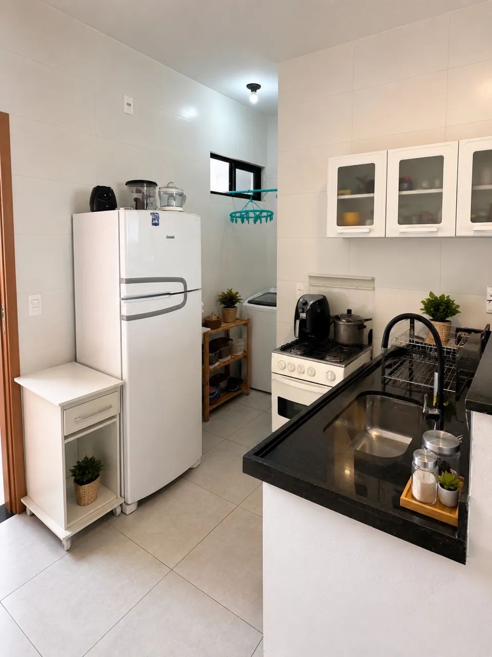 ALUGA-SE APARTAMENTO NAS TRÊS RUAS  - Foto 2