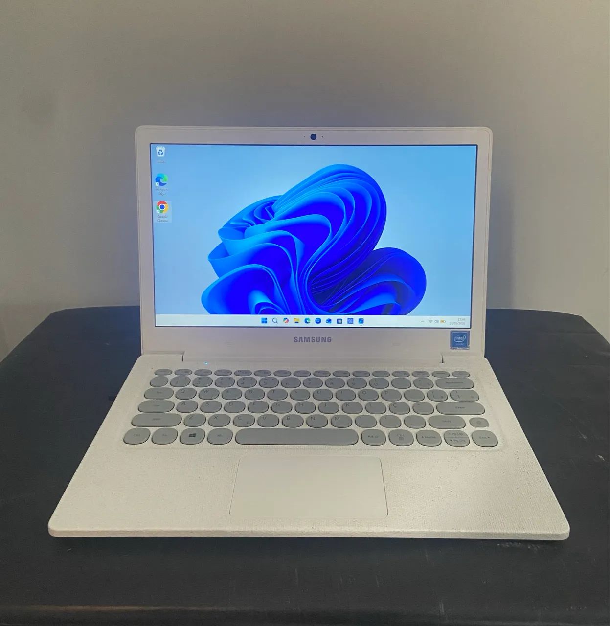 Vendo notebook Samsung Book E30 e Mouse Logitech sem fio. - Foto 2