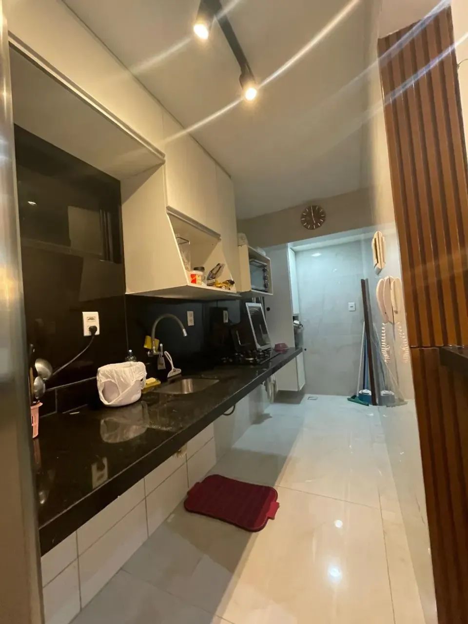 PS VENDO APTO COM 2/4 sendo uma  01 suite em Ponta Verde - Maceió - AL - Foto 4
