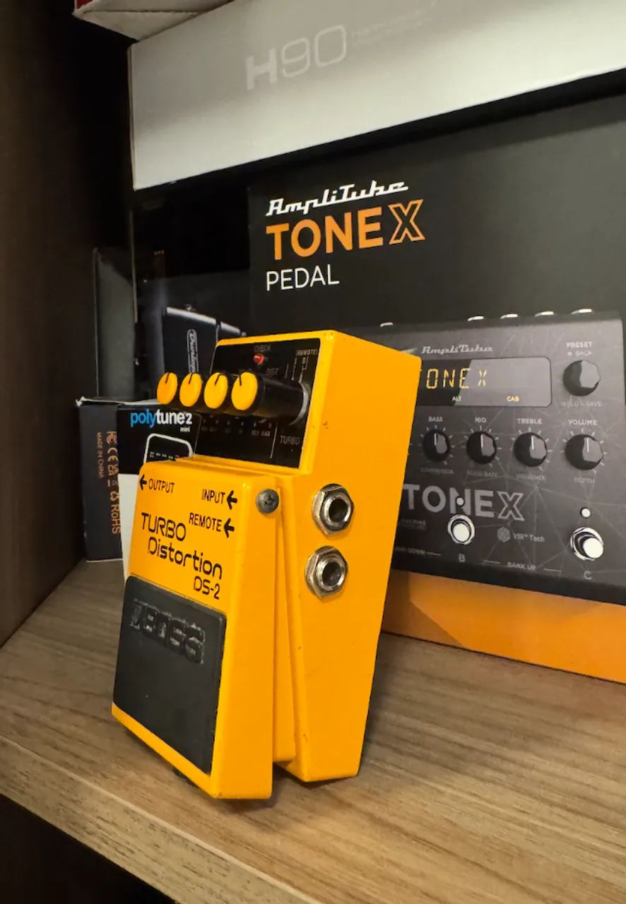 Pedal De Efeito Boss Turbo Distortion Ds-2 Laranja - Instrumentos