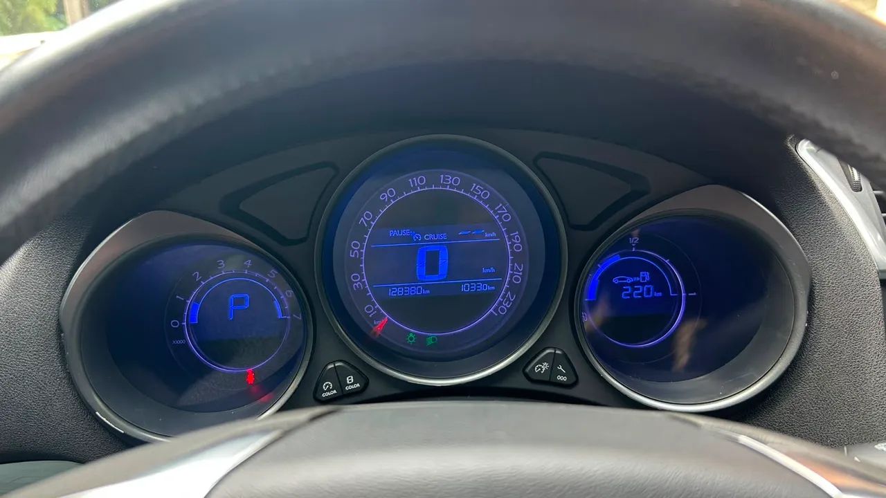 Citroen C4 Lounge Exclusive 2.0 Flex 4P Aut. 2014 - Foto 3