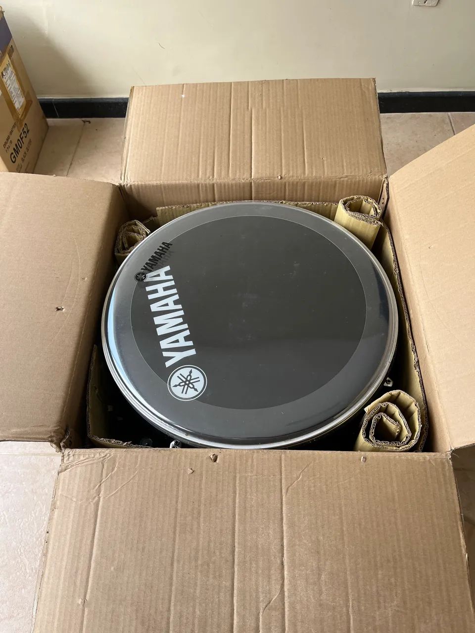 Bateria acústica de marca renomada!