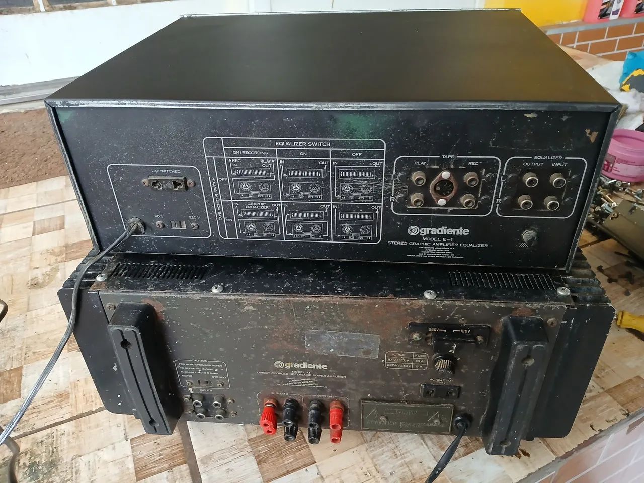 Amplificador Gradiente A1 + Equalizador Gradiente E1 - Foto 4