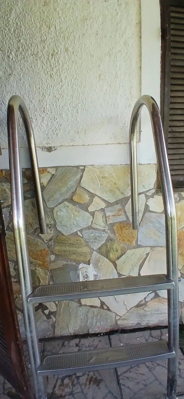 Escada p piscina  - Foto 2