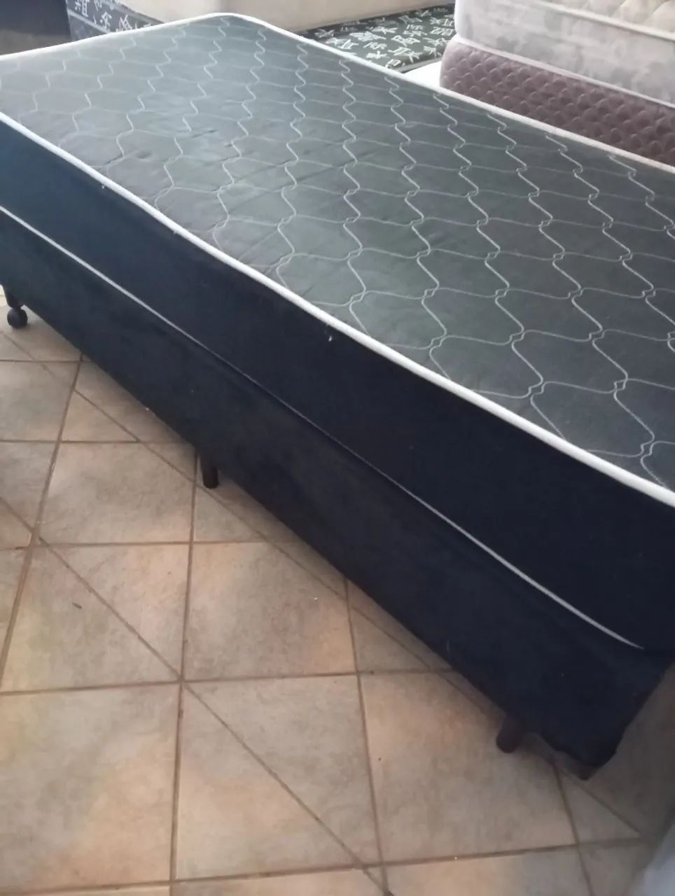 Cama box solteiro com colchão de espuma super confortável. - Foto 3