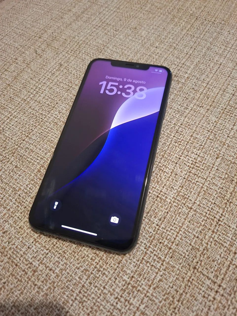 Iphone 11 Pro Max com fone original lacrado e caixa - Foto 2