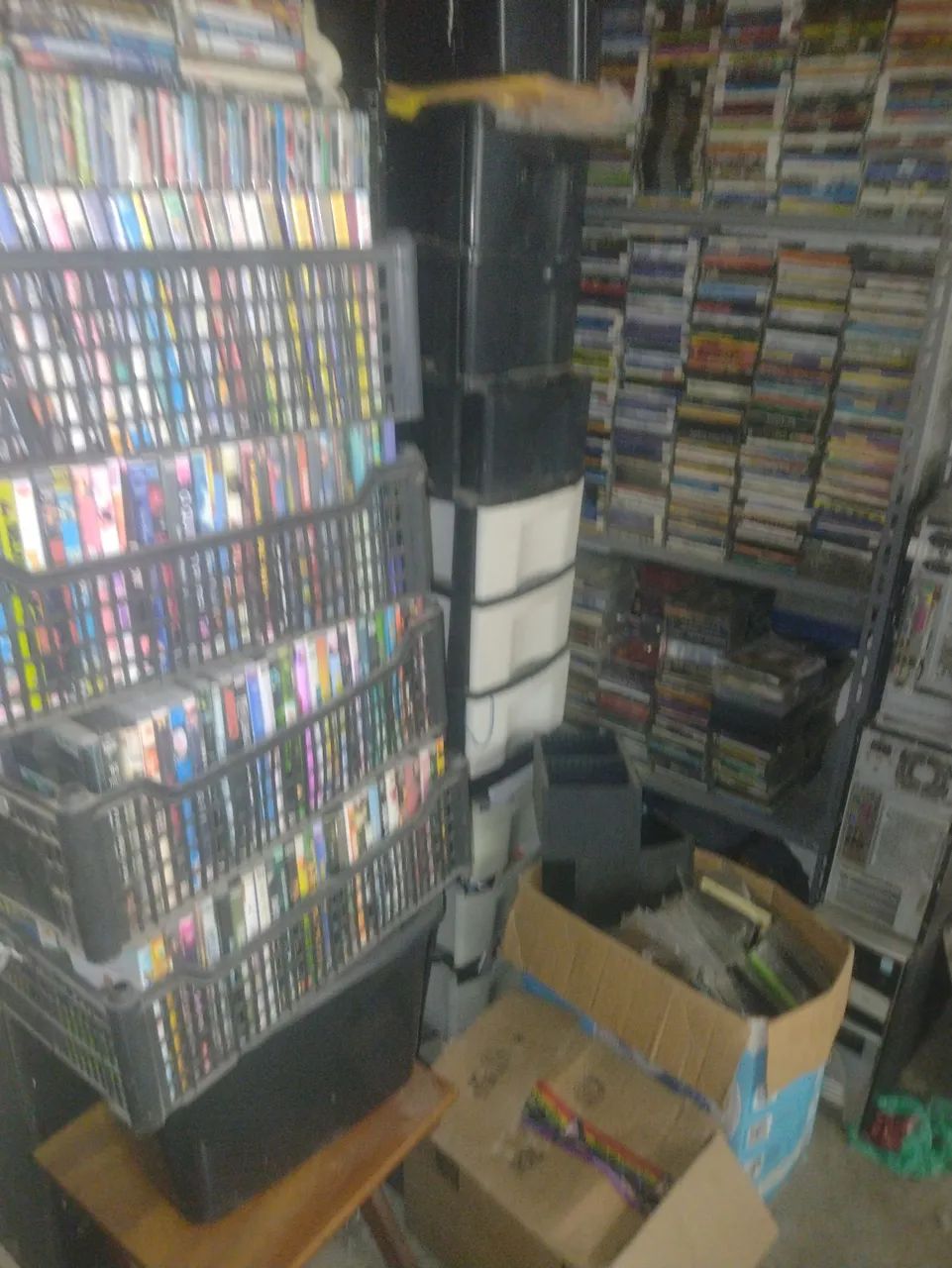 DVDs e CDs diversos