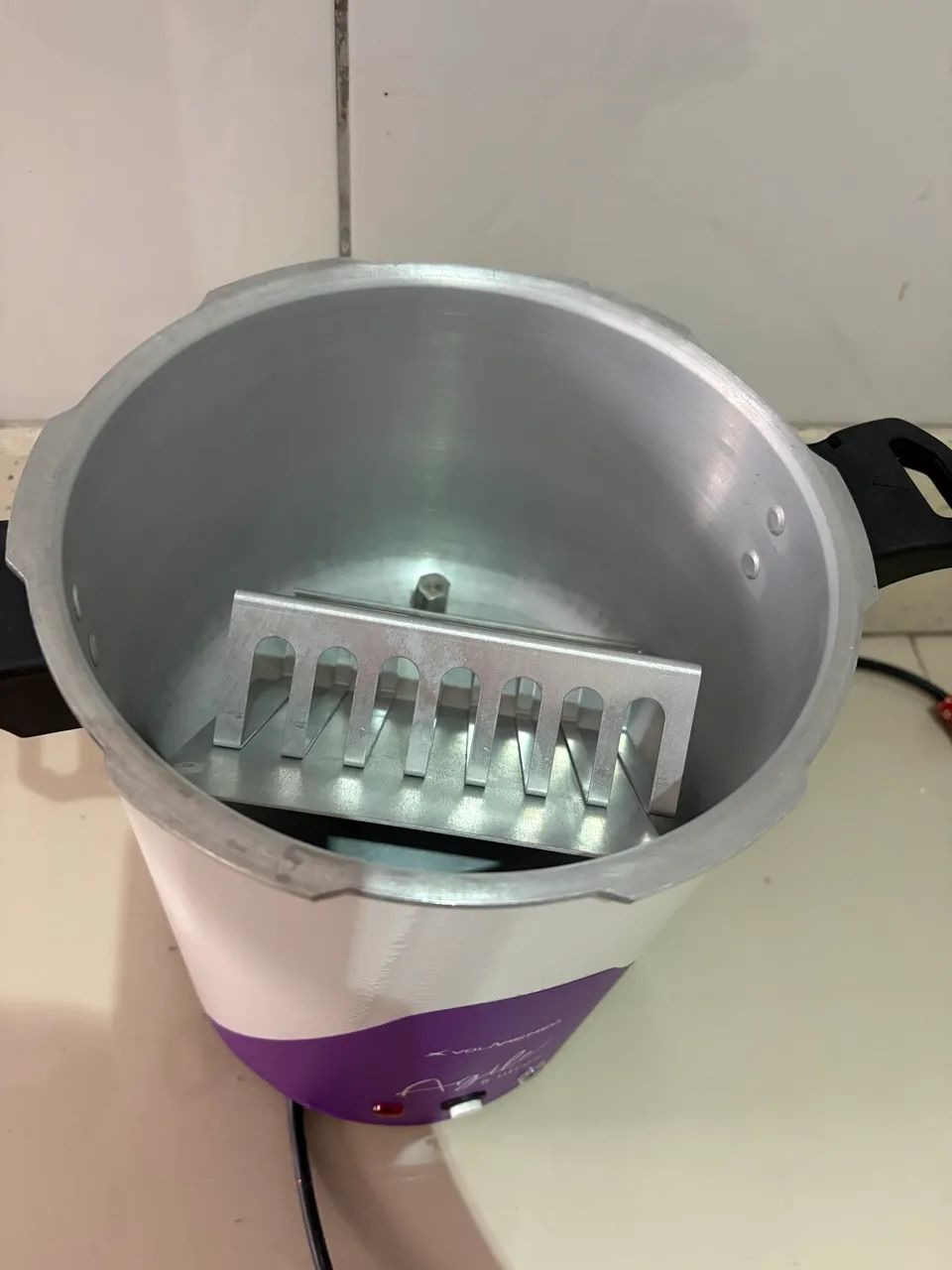 VENDO AUTOCLAVE AGILE 5 litros - Foto 3