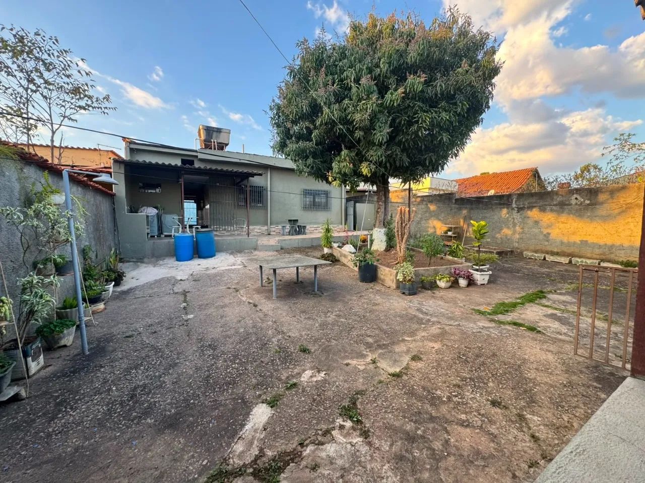 CASA COM HABITE-SE NO CAMARGOS - Foto 2