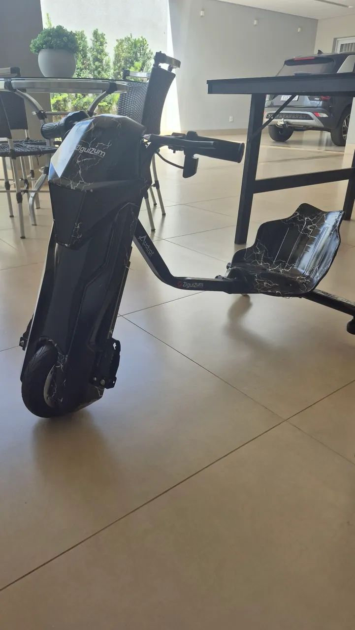 Carrinho eletrônico de drifit 