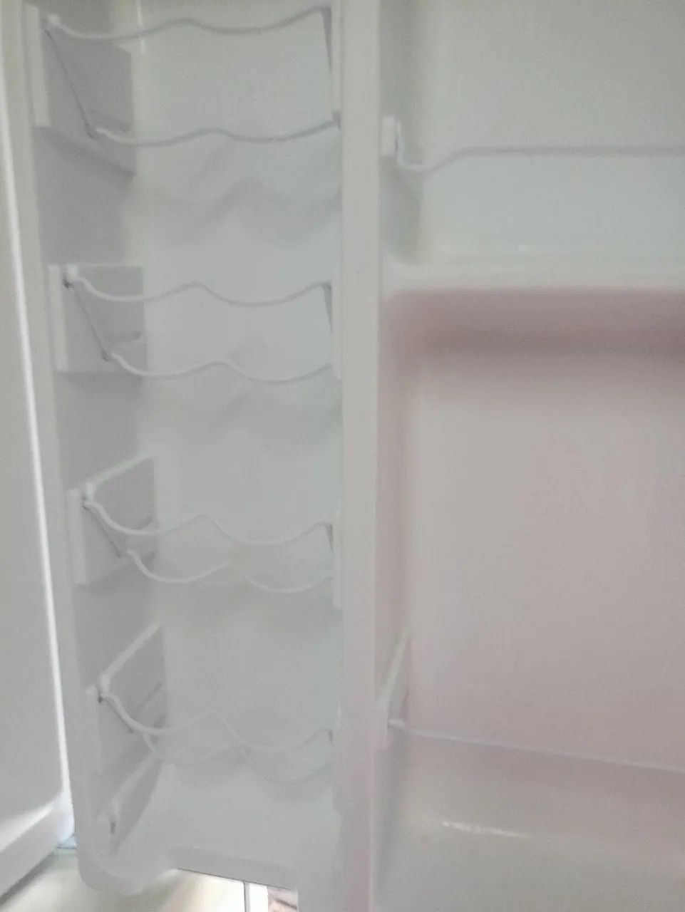 Frigobar pouco tempo de uso funcionando perfeitamente  - Foto 4