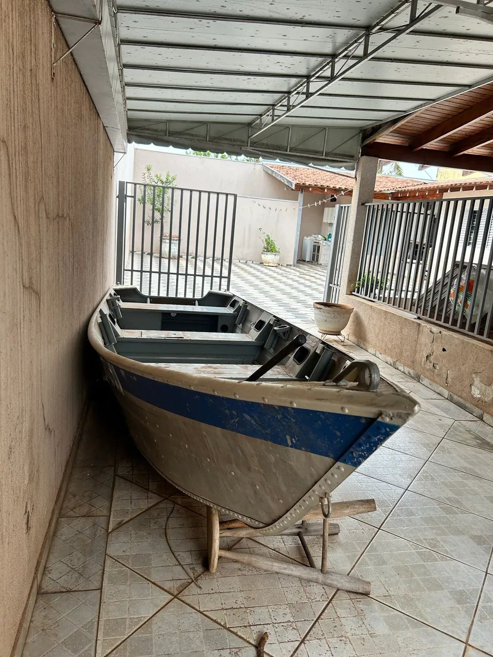 Barco de alumínio 