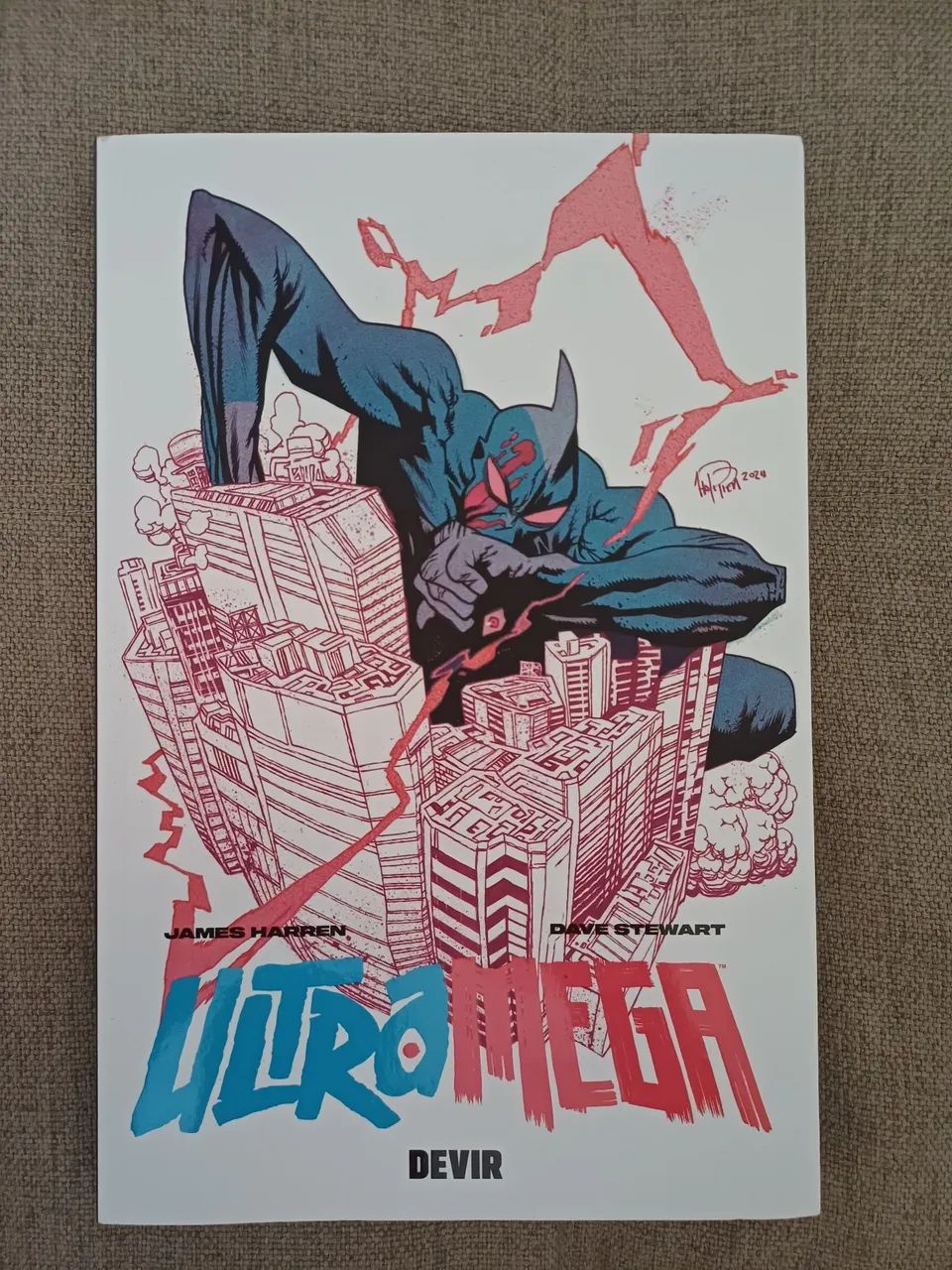 Hq Ultramega - ed. Devir - James Harren e Dave Stewart - Foto 2