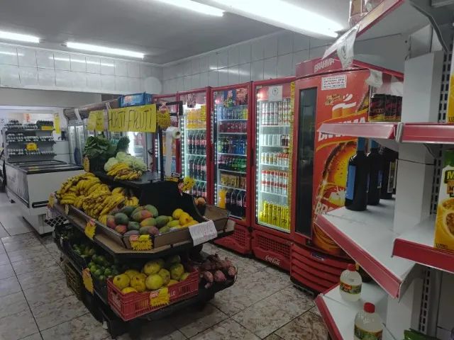 Imóvel comercial  com 1 ponto  comercial  funcionando um mercadinho e 7 casas de  renda   - Foto 2