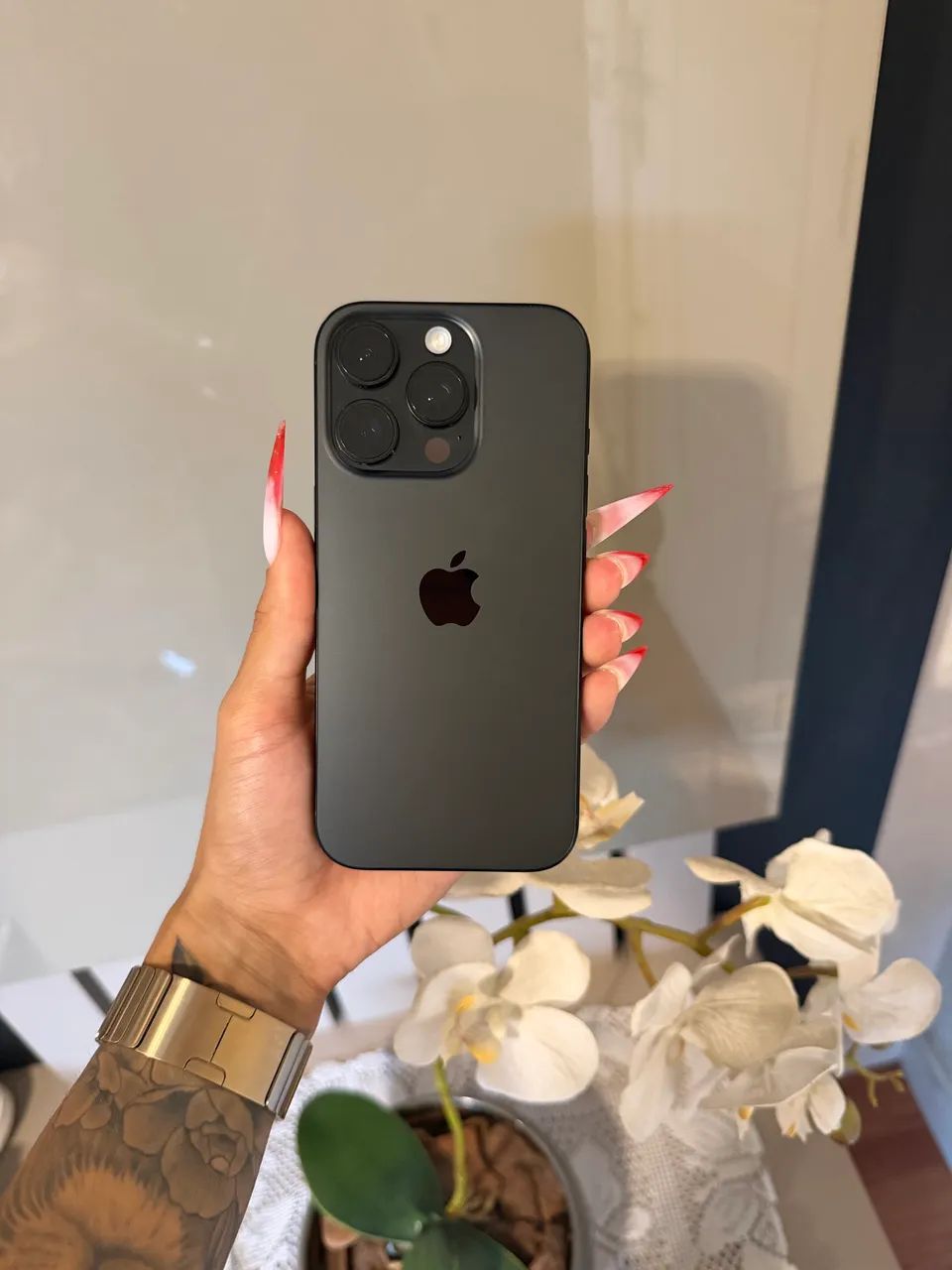 iPhone 16 Pro 256gb Titânio Preto