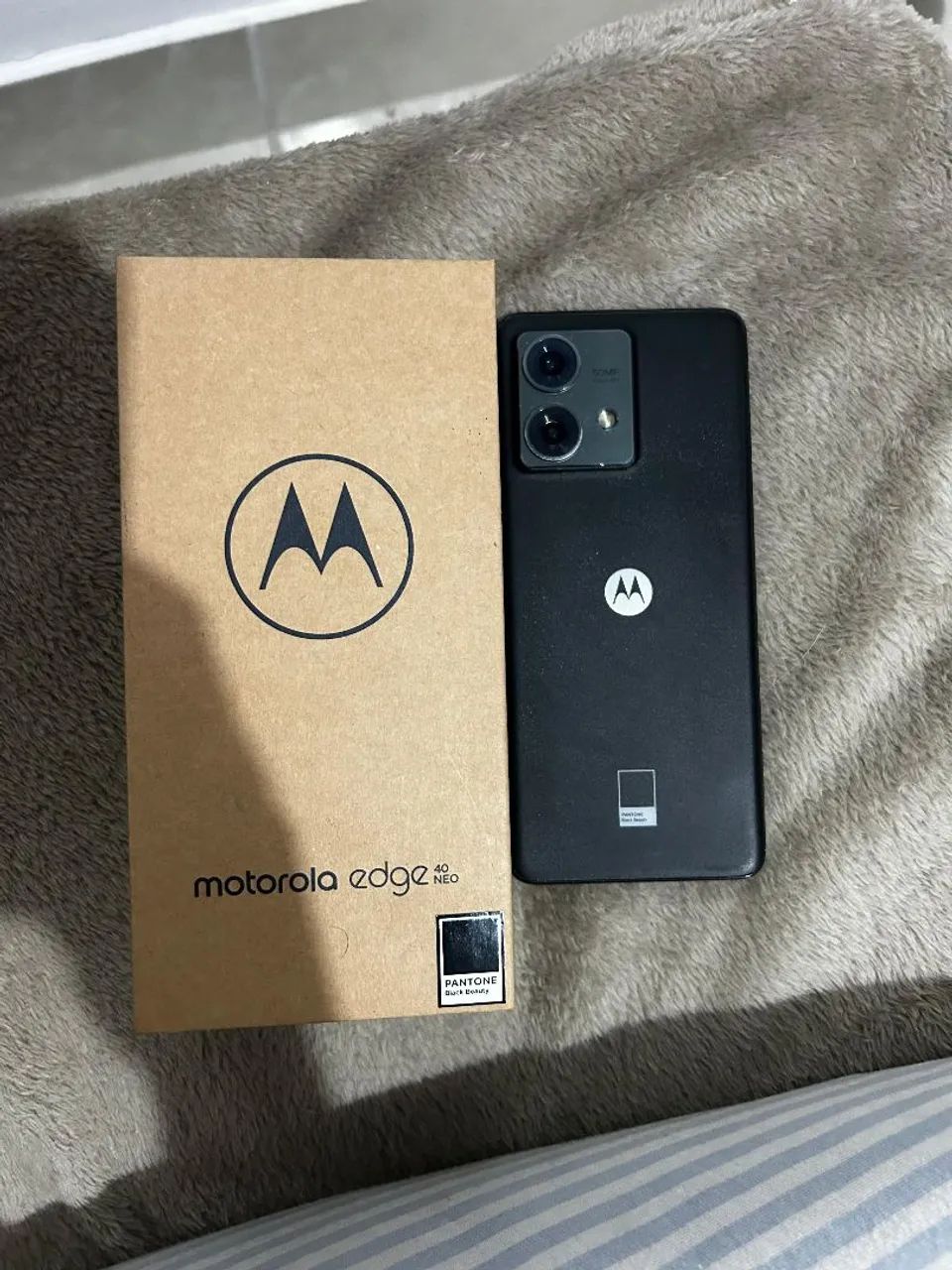 Motorola Edge 40 Neo 256GB / 8 RAM - Foto 3