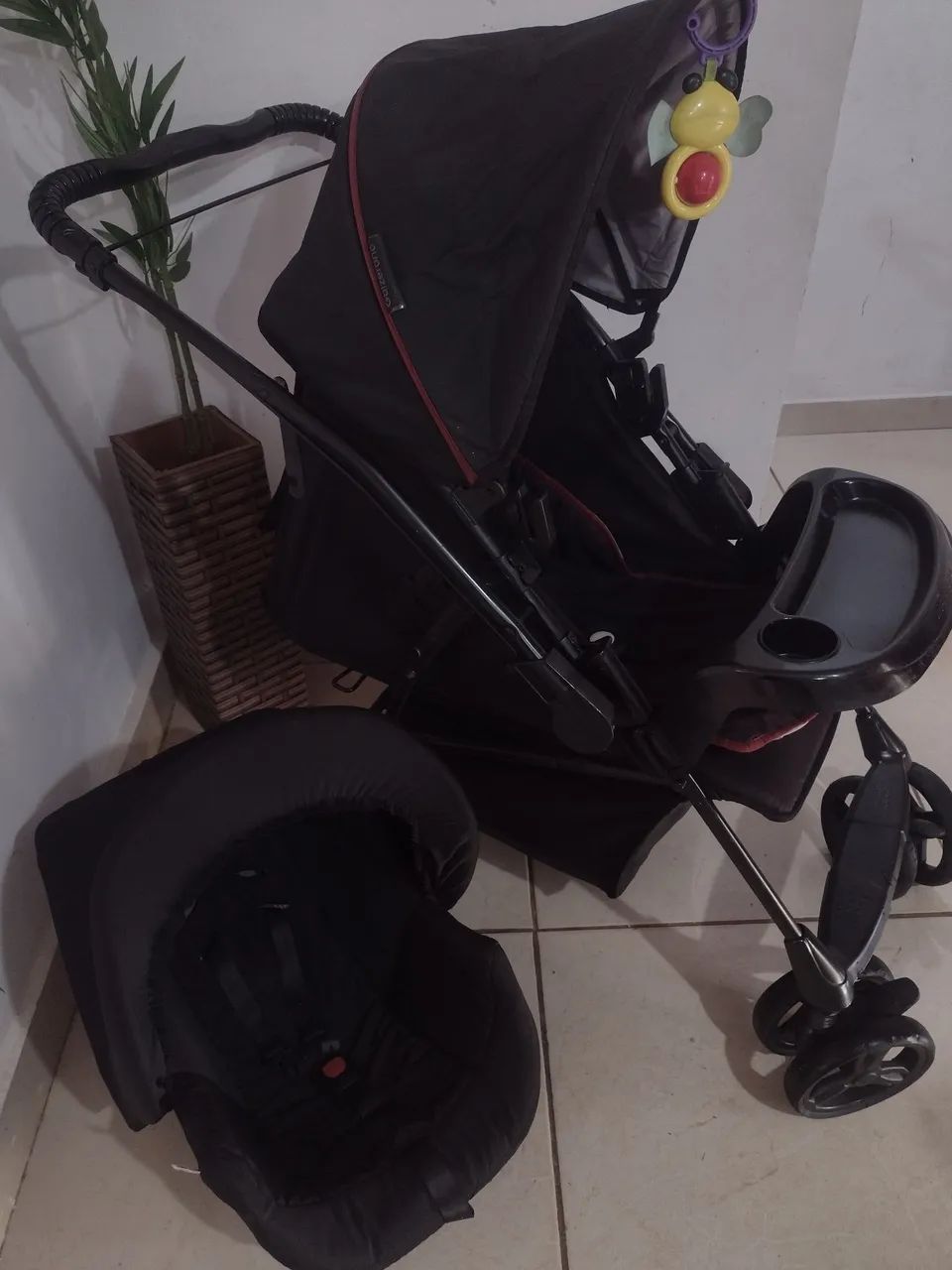 Carrinho+ bebê conforto  - Foto 4