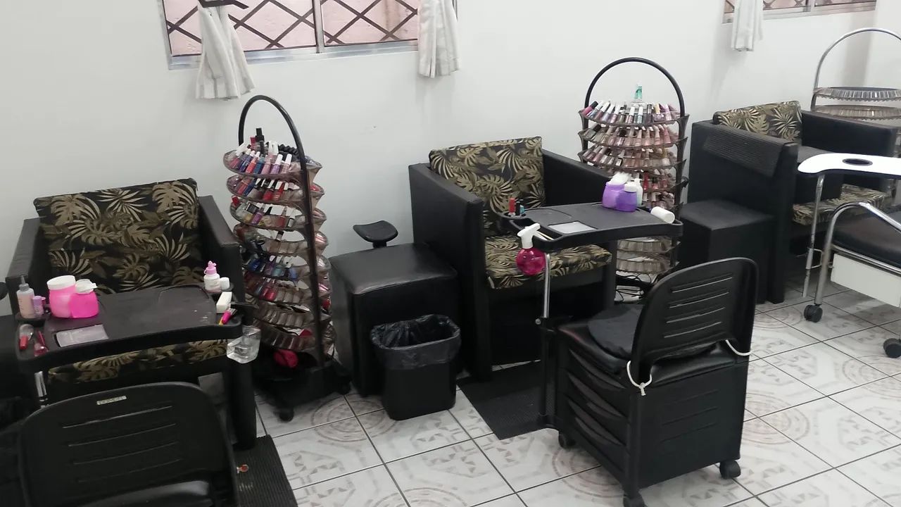 MANICURE COM PRÁTICA  - Foto 3