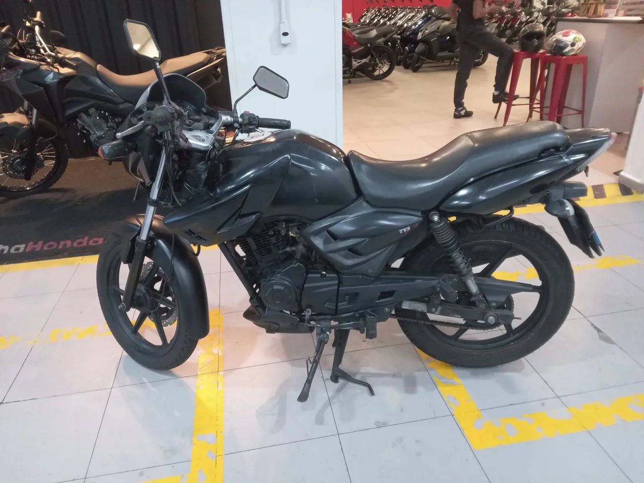 Vendo Dafra Apache 150 cc0 - Foto 4