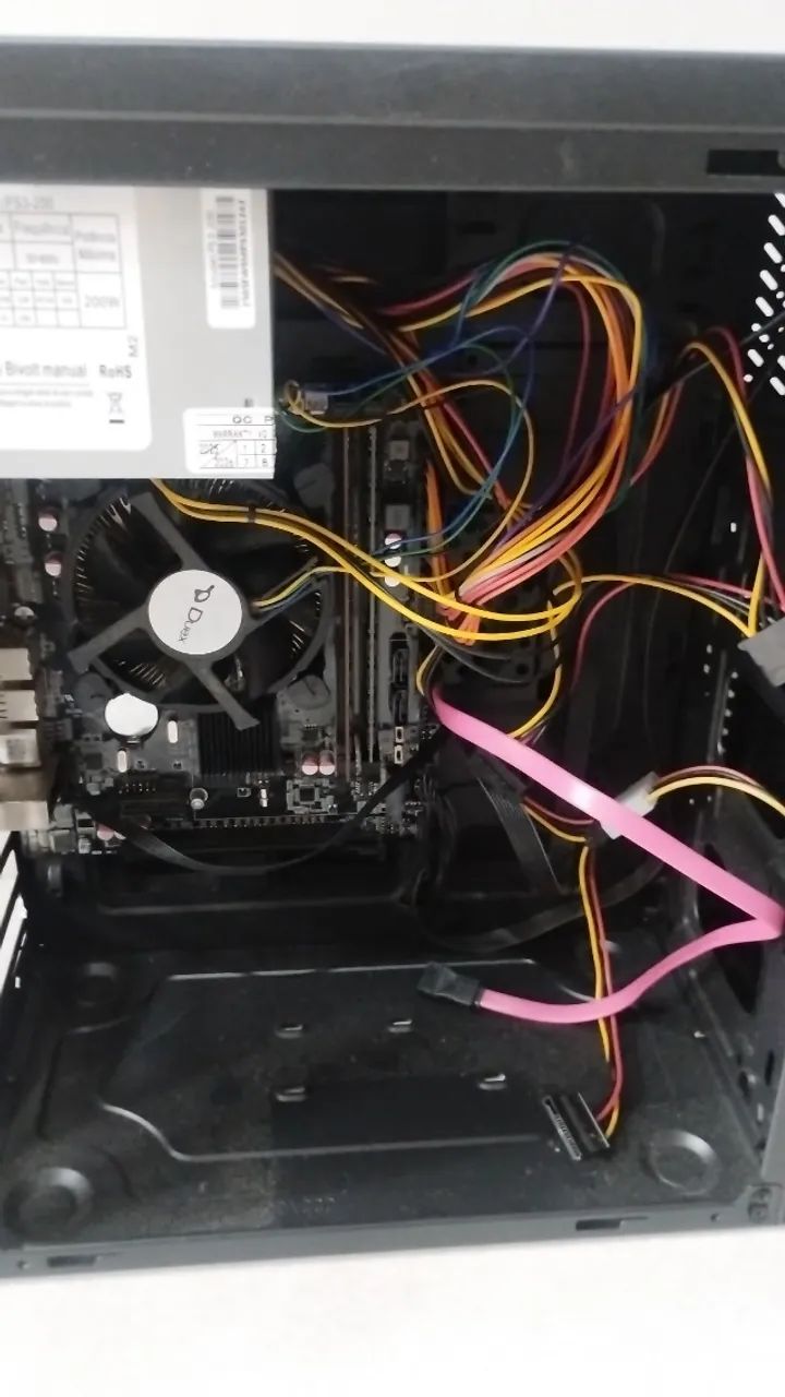 PC i5 2400, 10gb RAM, placa mãe h61, vai com cabo de força, sem HD - Foto 3
