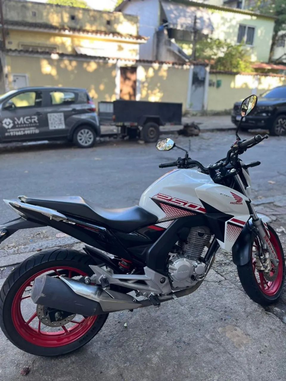 Vendo cb twister ano 2022  - Foto 2