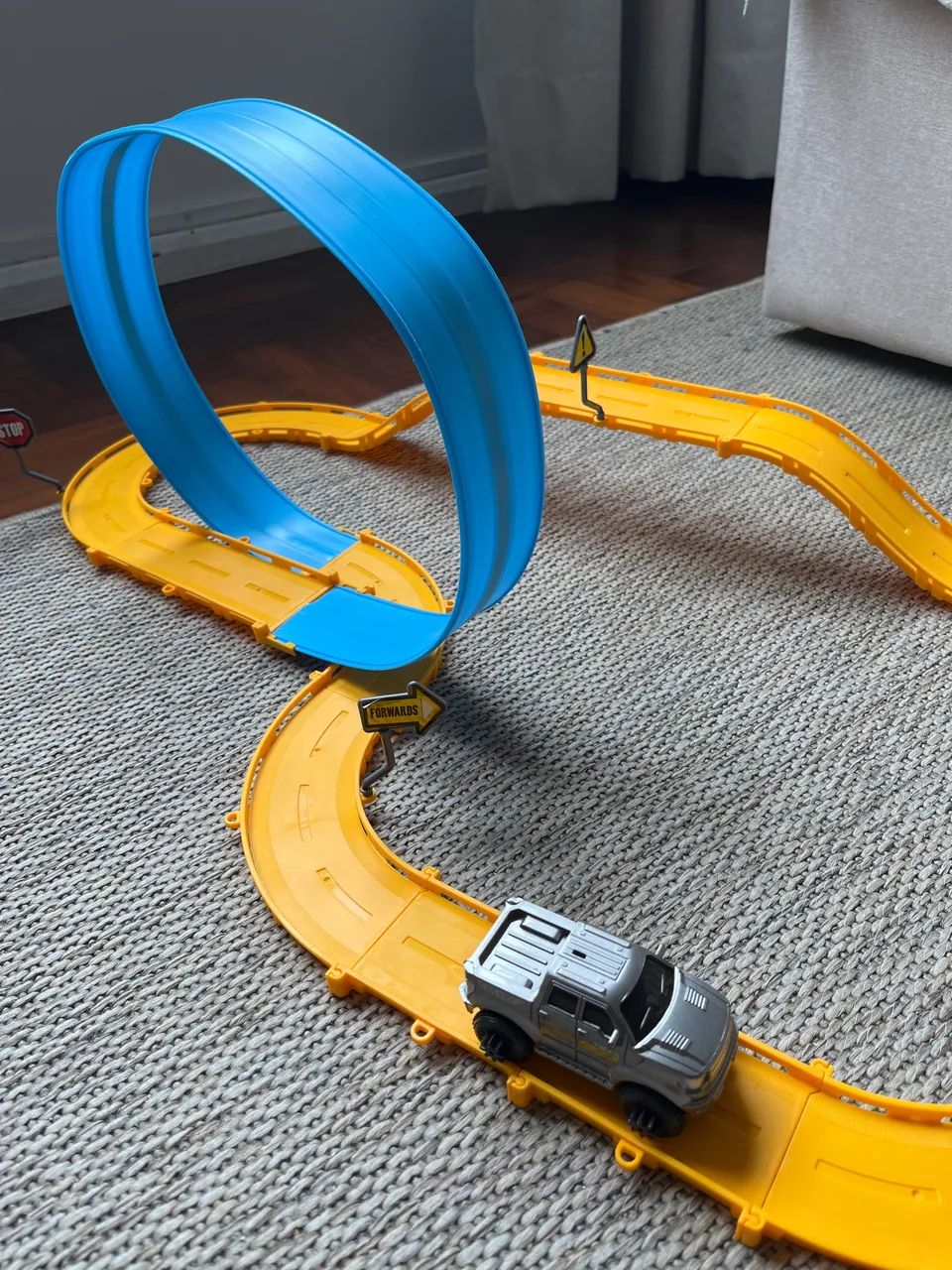 Pista de carrinhos com ímã, compatível com Hot Wheels  - Foto 2