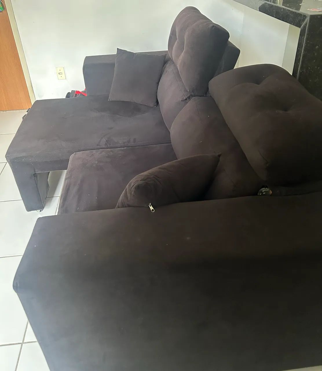 Sofá retrátil e reclinável 