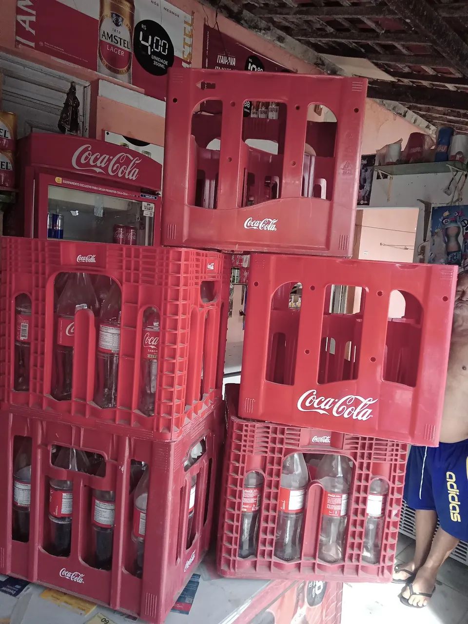 Vende-se caixa de Coca-Cola ls