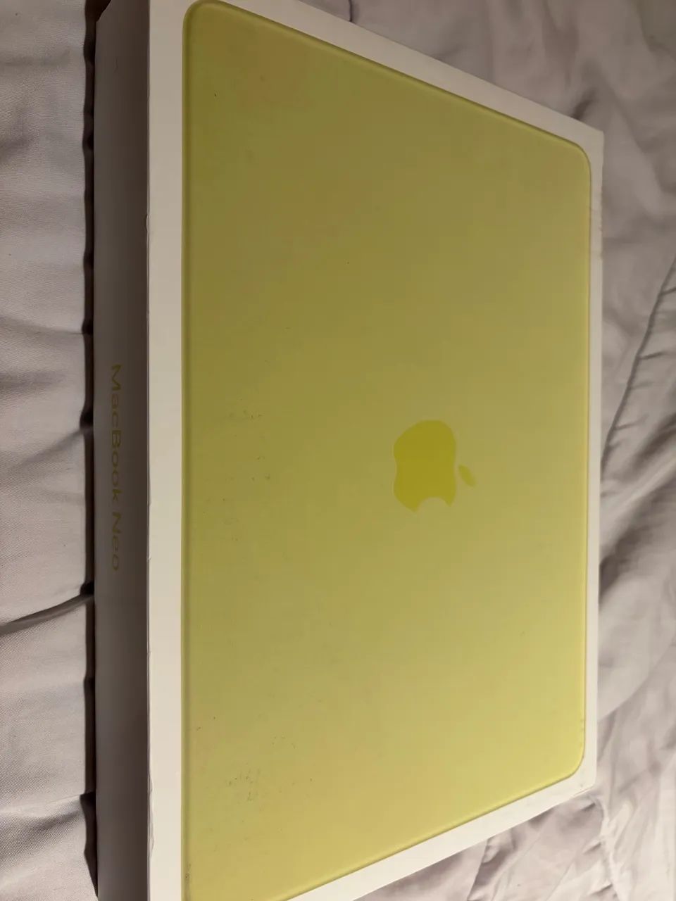 MacBook Neo citrus 256gb lacrado - Notebooks - Escola Agrícola