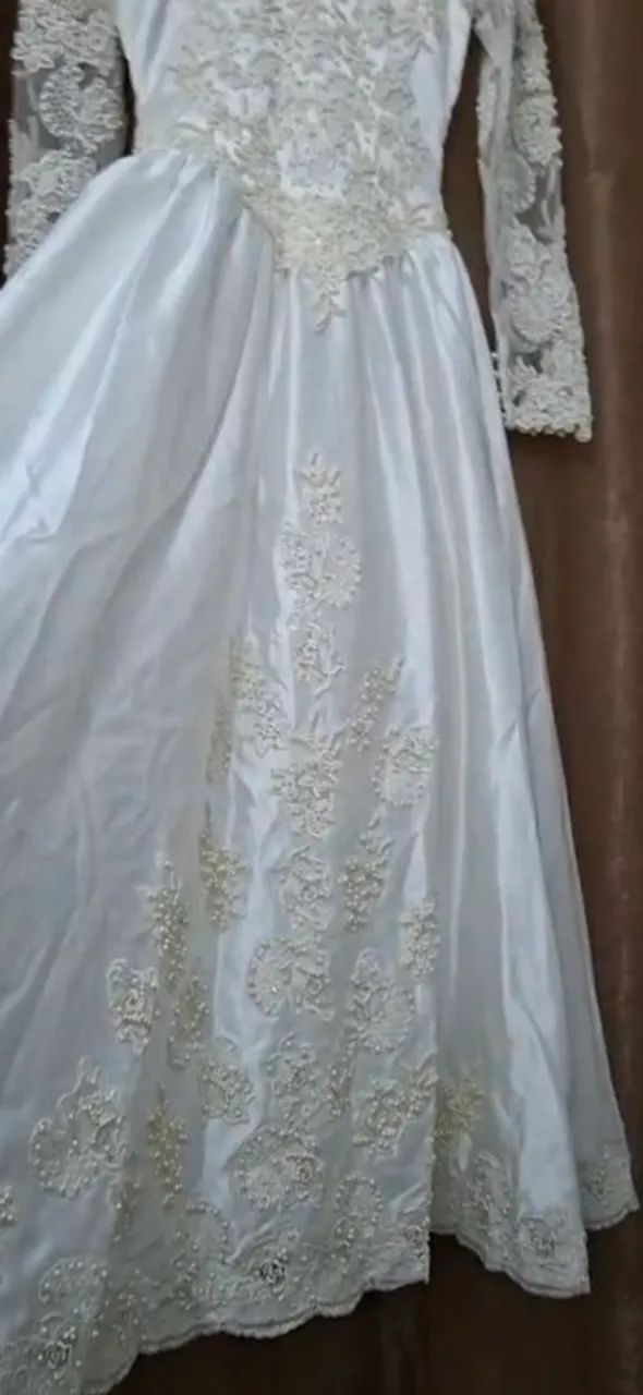Vestido de noiva branco clássico - Foto 3