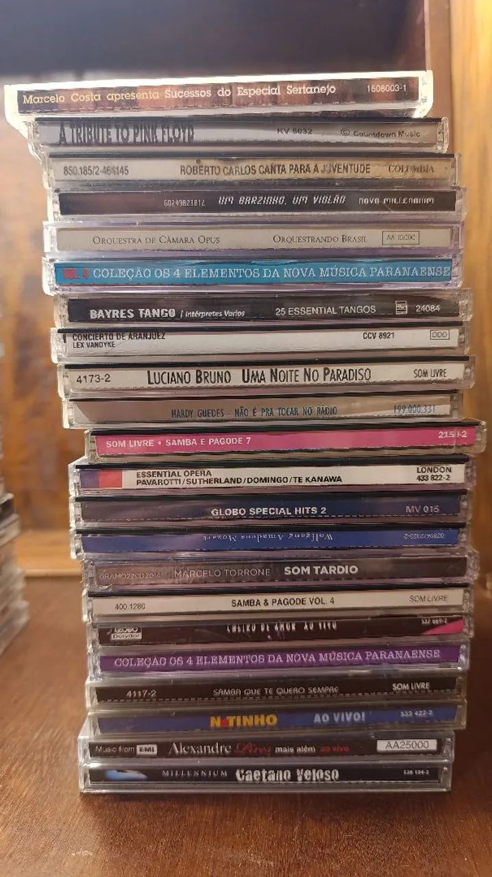 Lote com 42 CDs originais usado - Foto 4