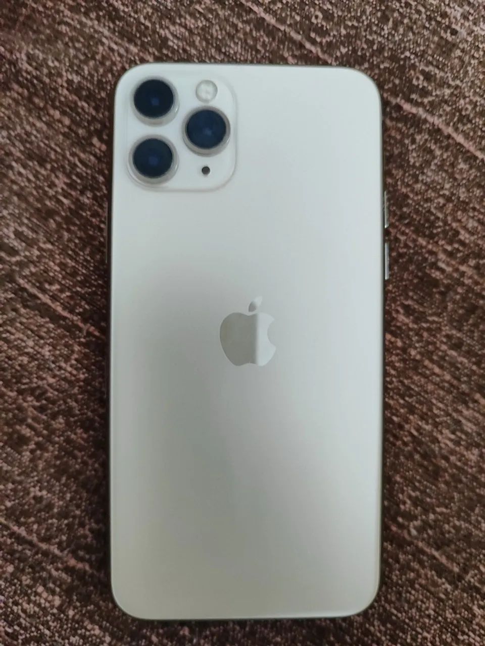 Celular 11 pro 256 GB - Foto 2