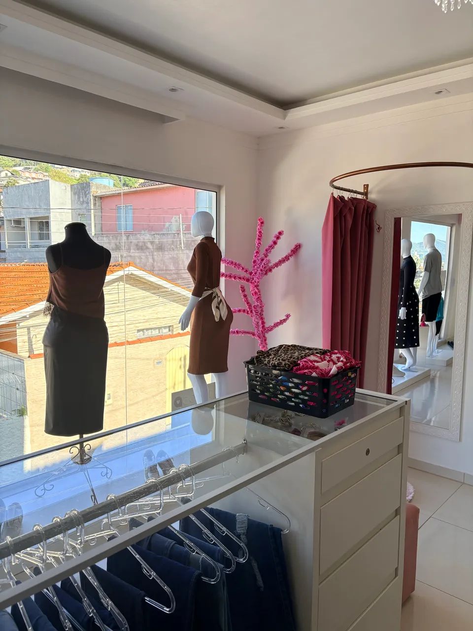 Vendo loja de roupas feminina  - Foto 4