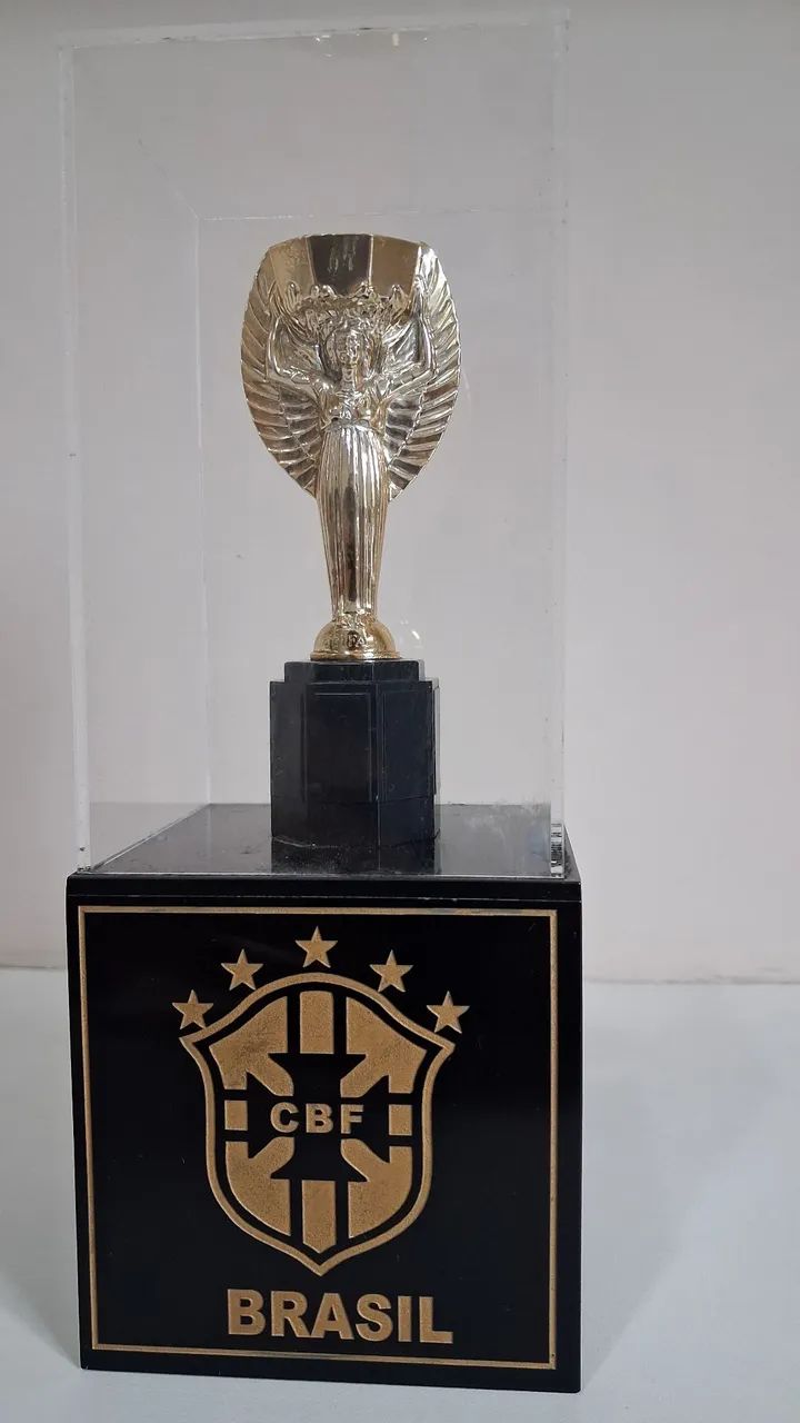Taça Troféu Jules Rimet. Copa do Mundo 1970 - Foto 3