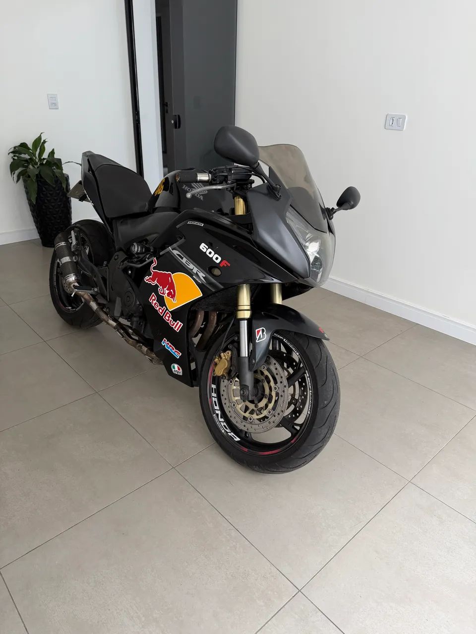 CBR 600F ano 2012