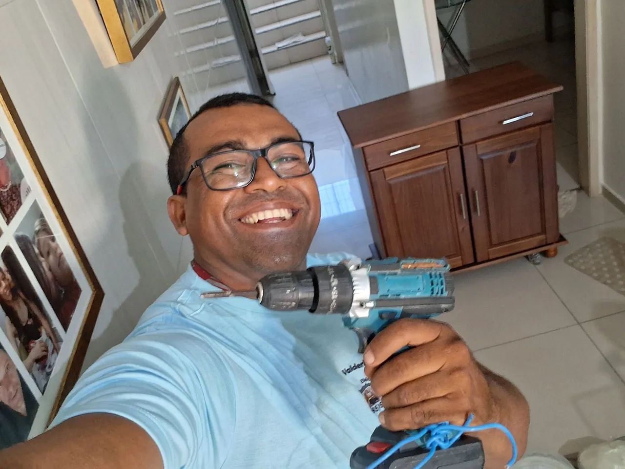 Elétrica valderi quebra-galho serviço 12345 - Foto 5