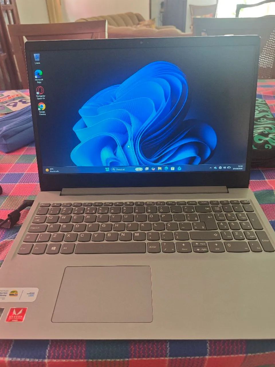 Notebook Lenovo s145  - Foto 3