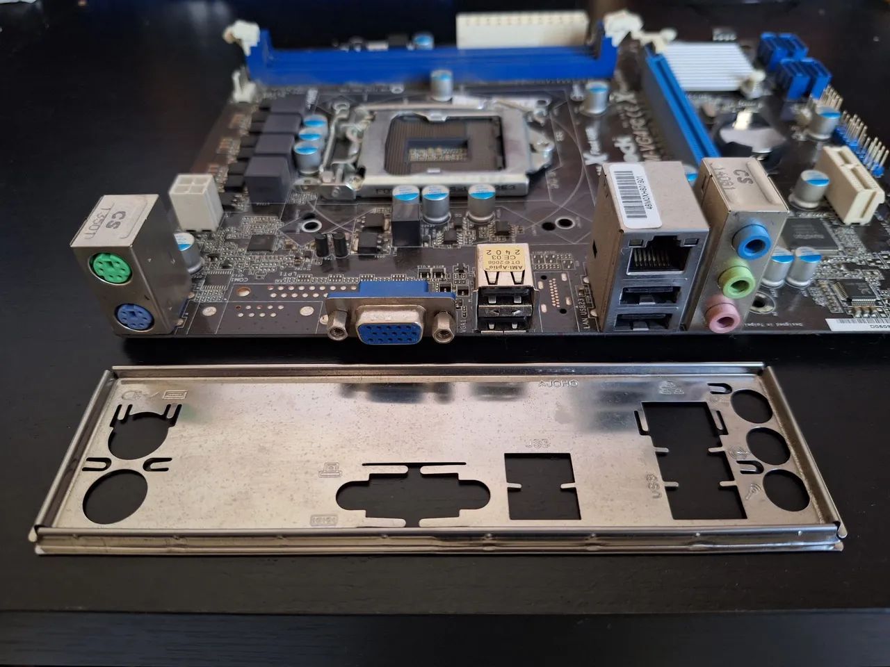 Placa Mãe ASRock H61M-VG4 LGA 1155 DDR3 - Foto 3