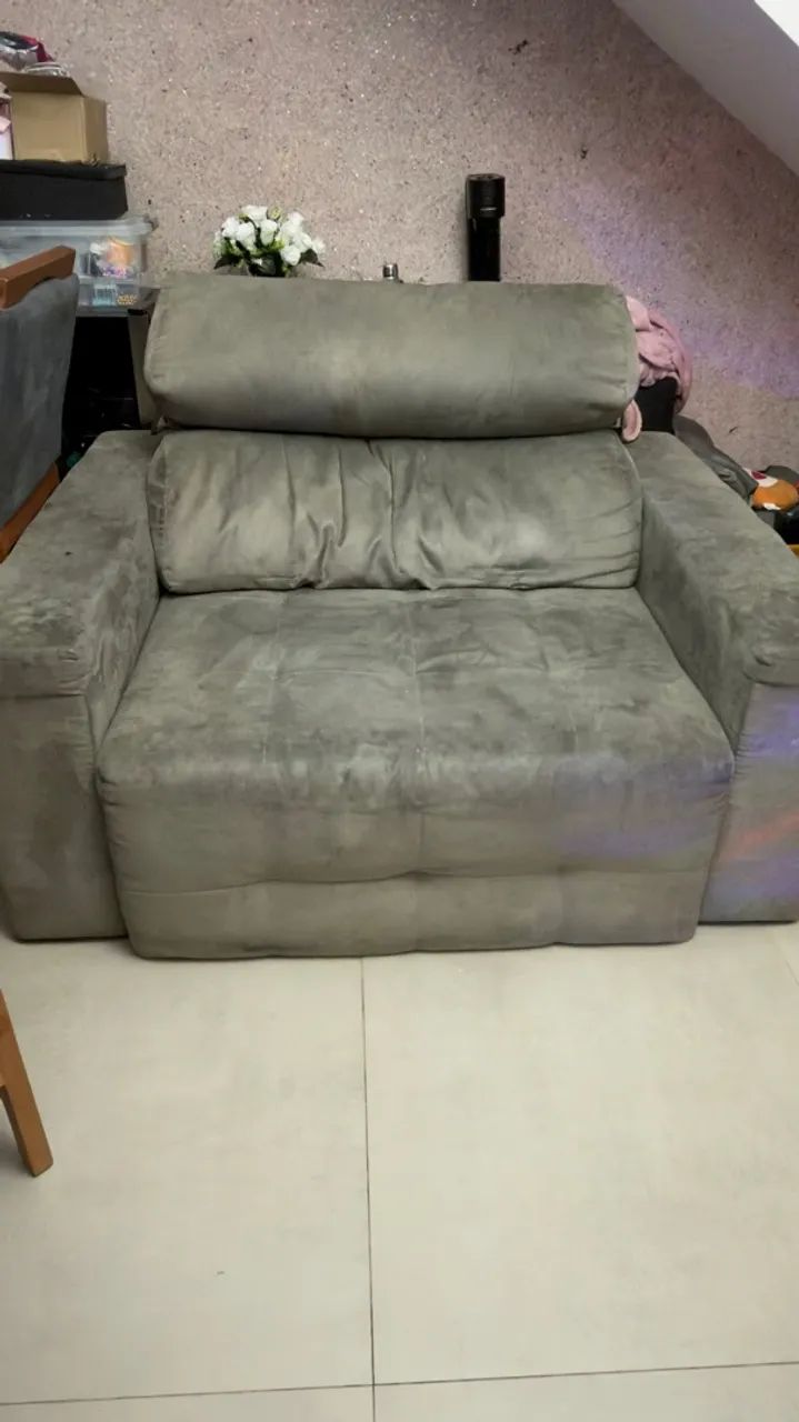 Sofá retrátil
