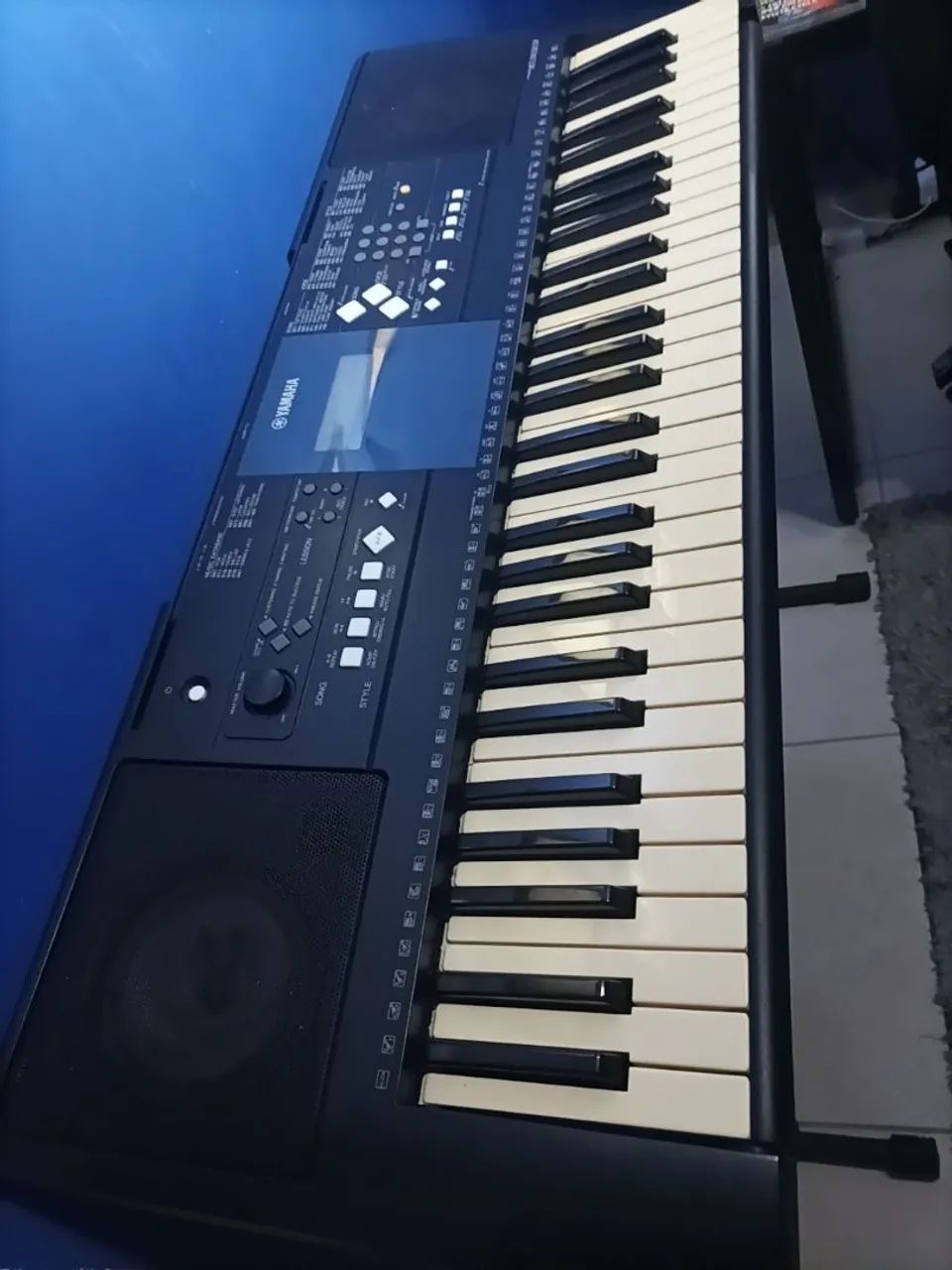 Teclado Yamaha PSR E333 - Foto 2