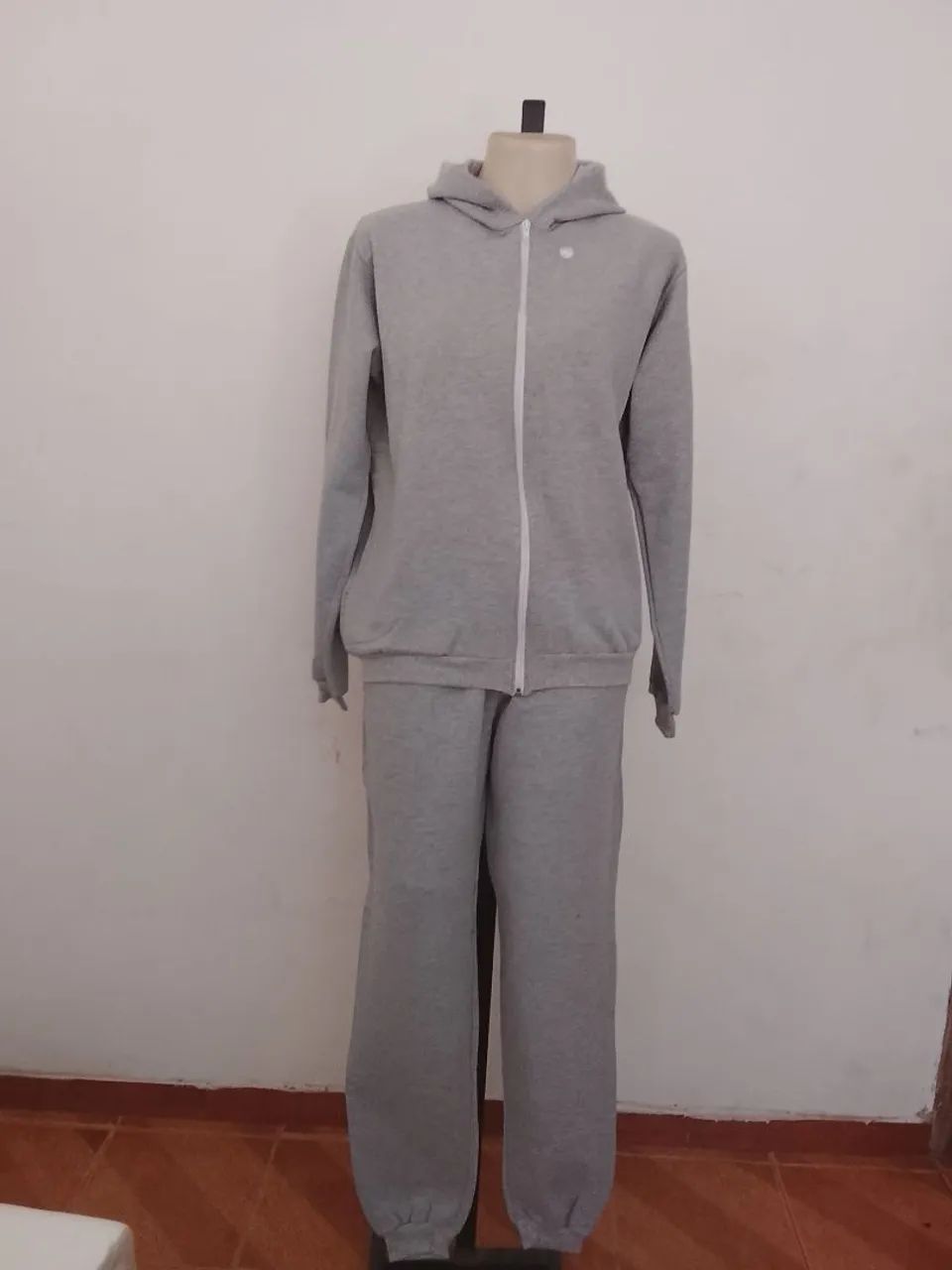 Roupas - Foto 2
