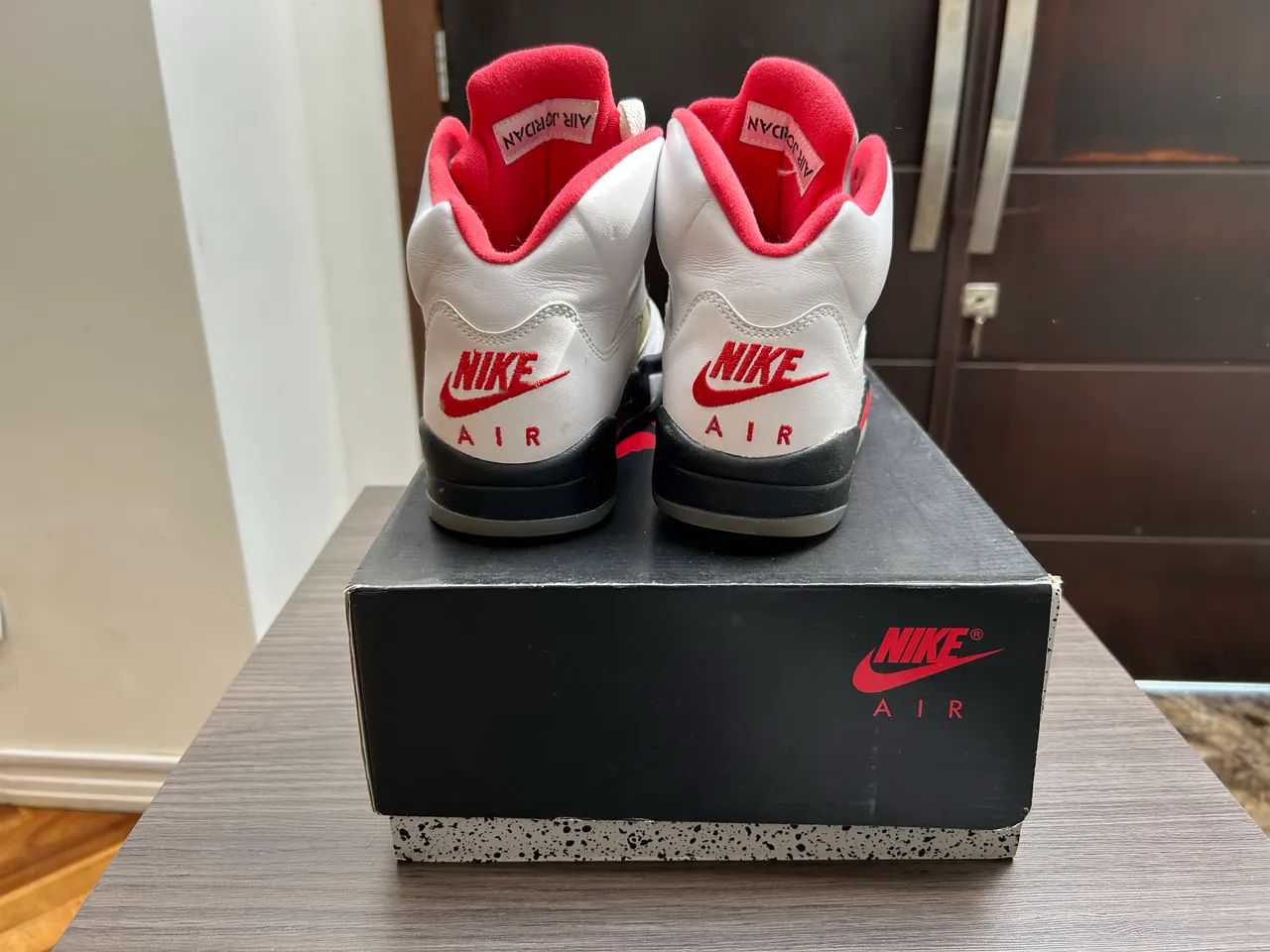 Nike Air Jordan 5 Fire Red - Foto 4