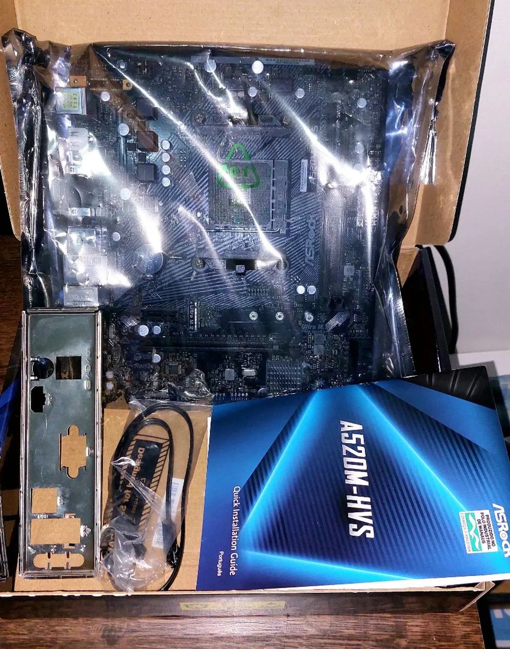 Placa Mãe A520M-HVS AsRock Am4 Ótimo Estado. - Foto 3