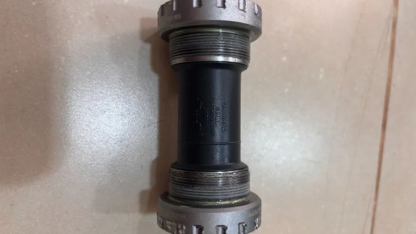 Movimento Central - Shimano 105 SM-BB5700 - Foto 2