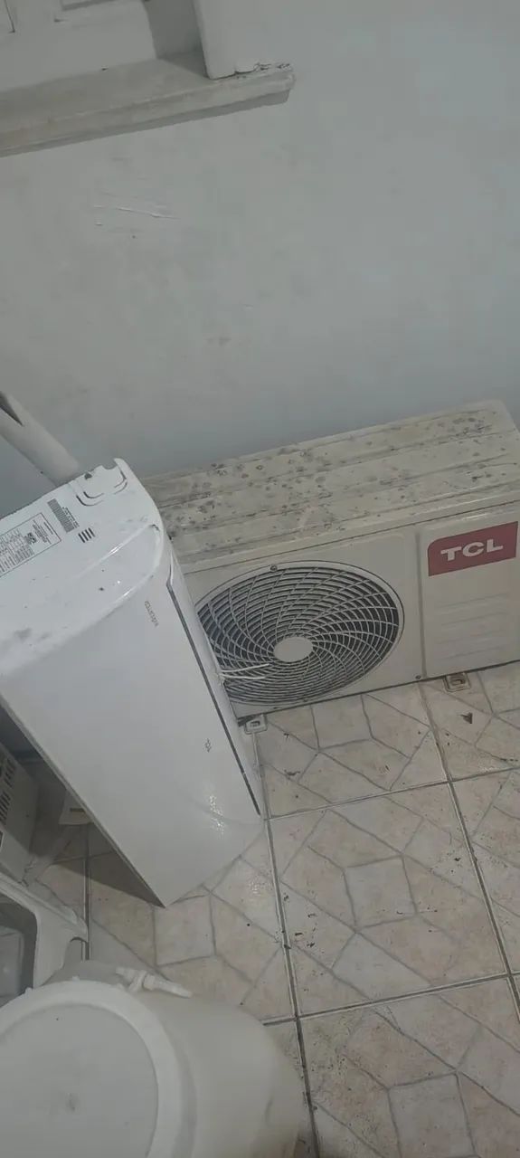 Ar-condicionado Split TCL 12.000 BTUs funcionando  - Foto 2