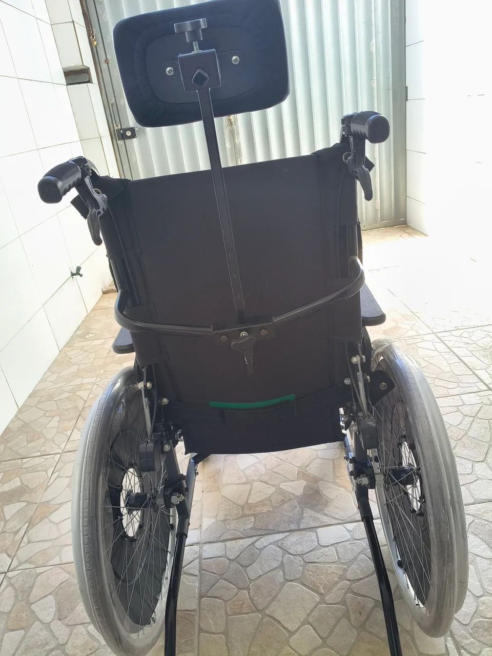 Cadeira de Rodas Postural Ortomobill Confortável e Ajustável (Estado de Nova) - Foto 4