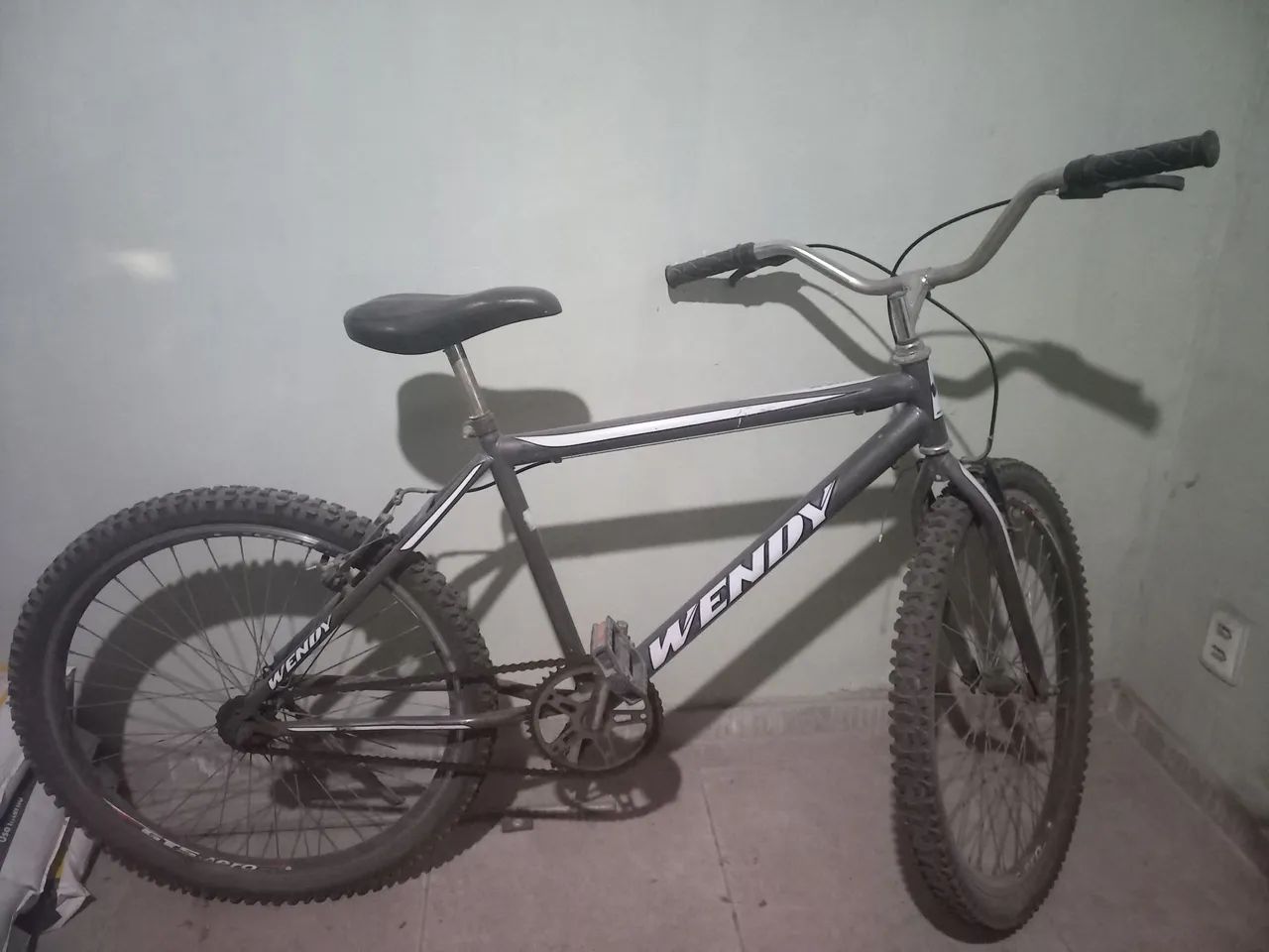 BICICLETA WENDY SEMI NOVA. - Foto 3