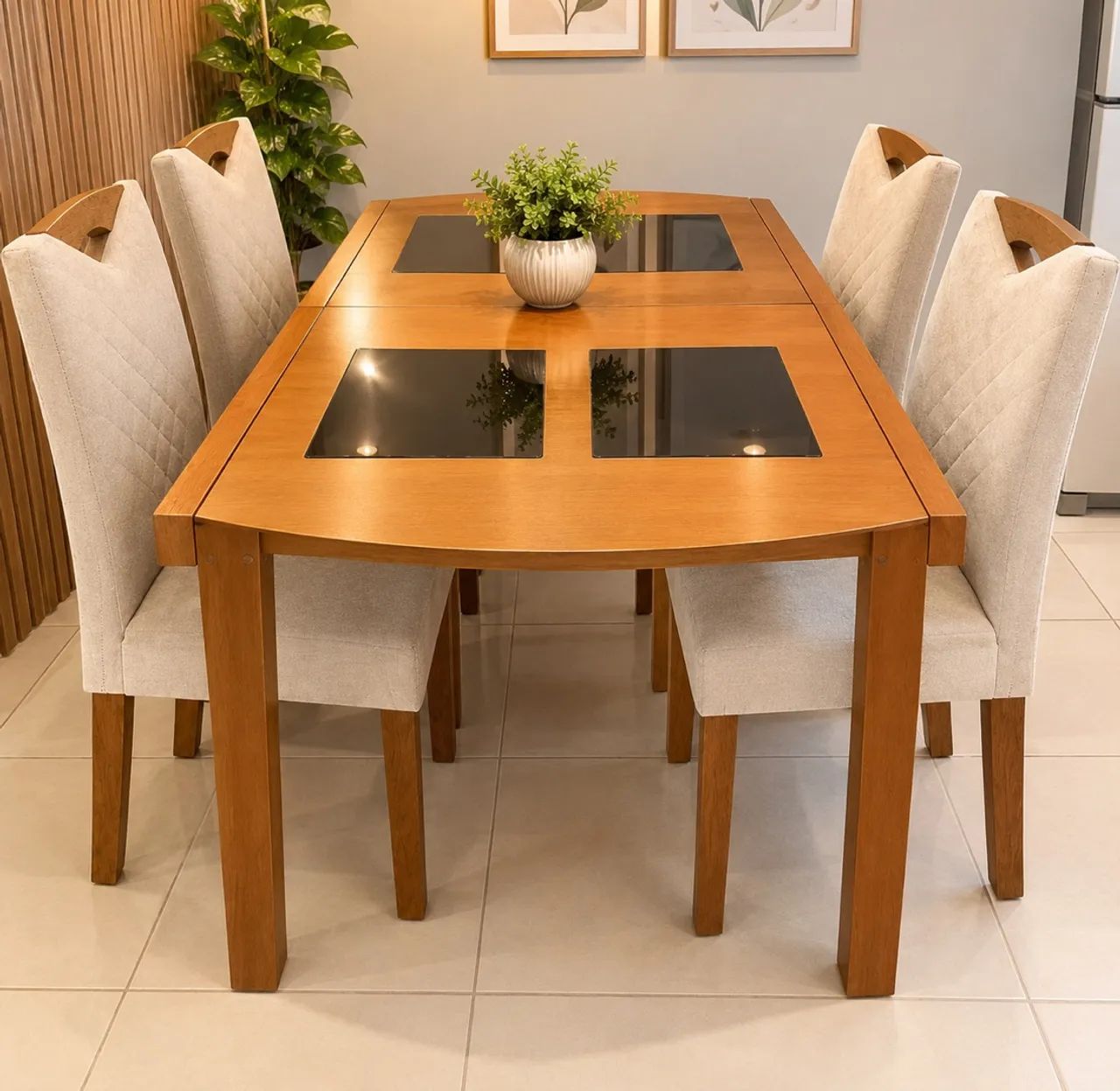 CONJUNTO DE MESA DE JANTAR COM CADEIRAS - ÓTIMO ESTADO!