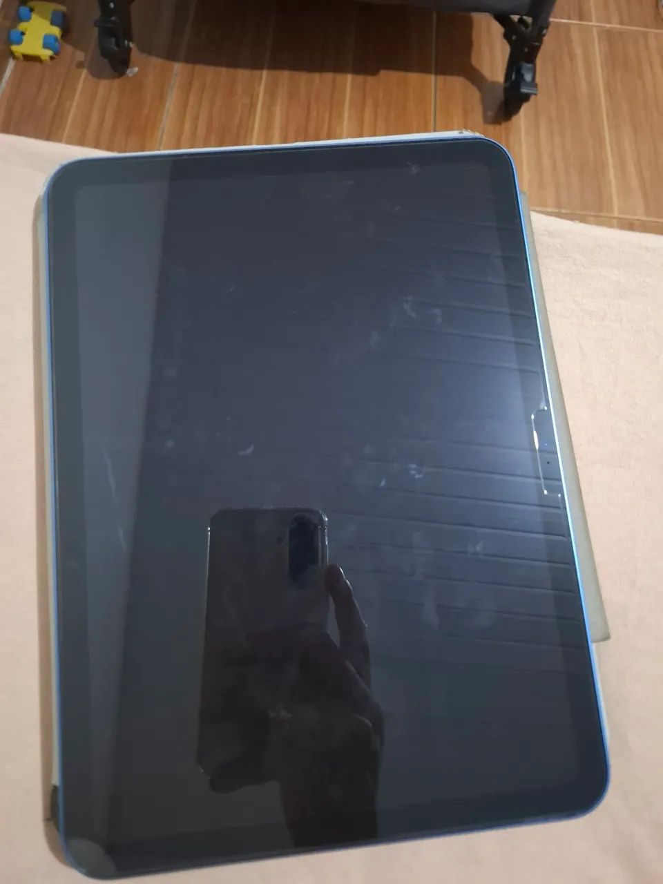 Vendo Ipad A16 bateria ótima 97% comprado fora do Brasil , com garantia até março de 2027  - Foto 3