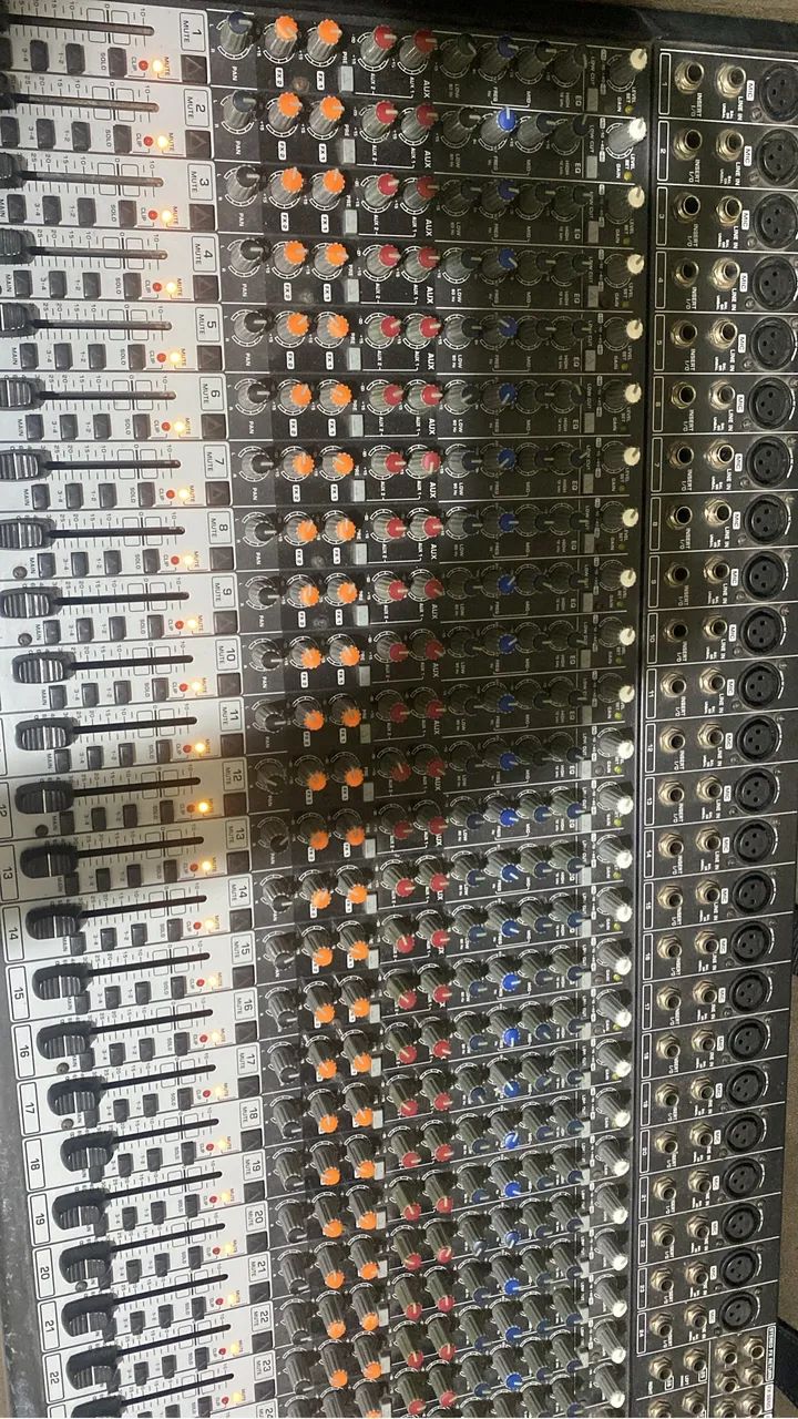 Mesa de som Behringer 32 canais  - Foto 3